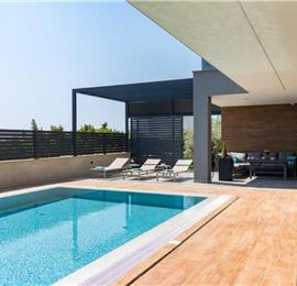 4-Bedroom Villa with pool in Fazana, Istria, Sleeps 8